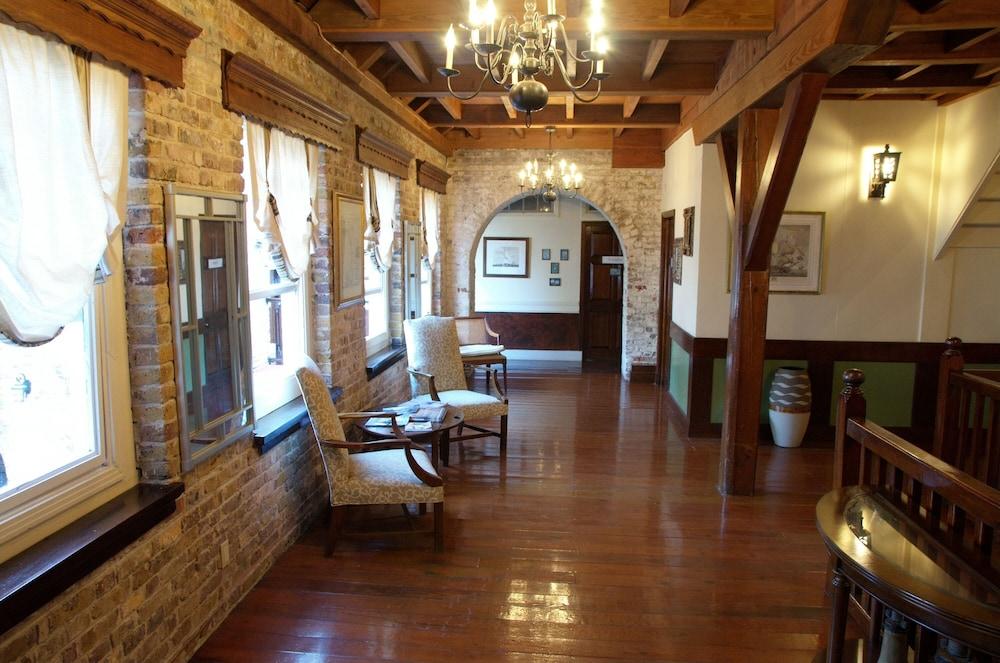 English Harbour Copper And Lumber Store Hotel מראה חיצוני תמונה