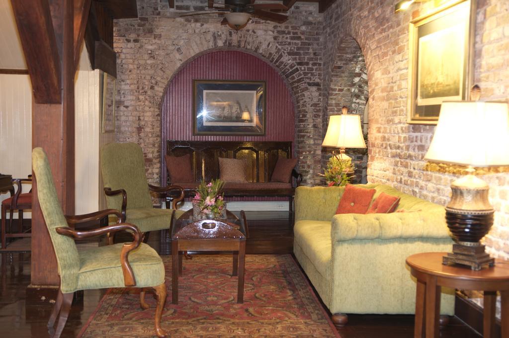 English Harbour Copper And Lumber Store Hotel מראה חיצוני תמונה